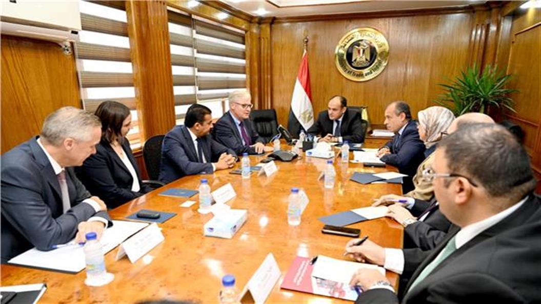 وزير الصناعة: نهدف لعقد شراكات استثماریة لتنمیة العلاقات بین مصر وألمانیا