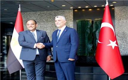وزير الصناعة: نستهدف زيادة التبادل التجاري مع تركيا لـ15 مليار دولار
